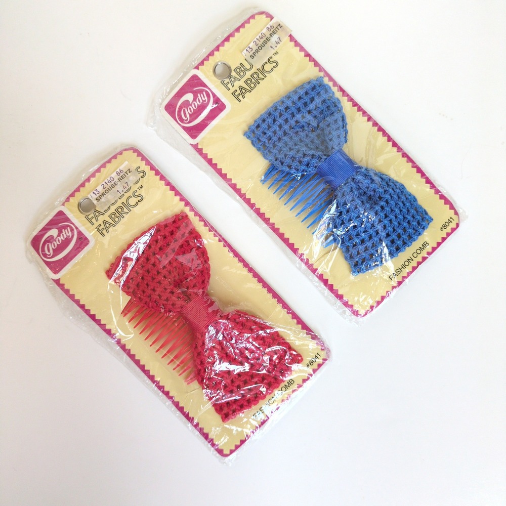 Vtg 80s Goody Fashion Comb Crochet Bows Red Blue Fabu Fabrics 8041 Set 2